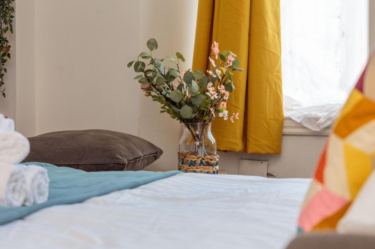 Appartamento Warm 1Bed Flat Leith Walk Edimburgo Esterno foto