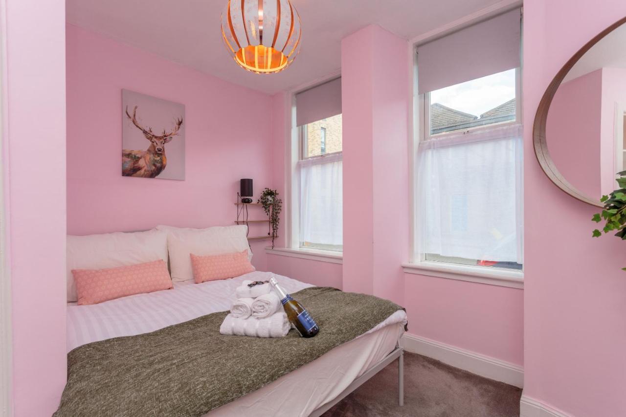 Appartamento Warm 1Bed Flat Leith Walk Edimburgo Esterno foto