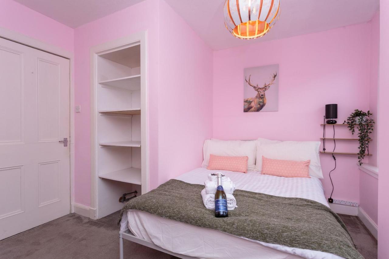 Appartamento Warm 1Bed Flat Leith Walk Edimburgo Esterno foto